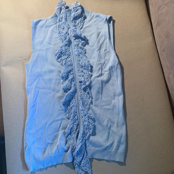 Pre-owned Early 2000s Mixed Lot - Guess Jeans Size 24 & 2 Tahari Tops Size XS - Picture 5 of 16